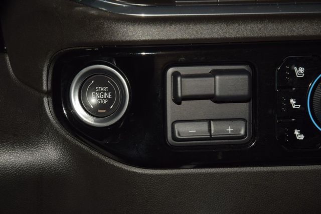 2024 Chevrolet Silverado 1500 4WD Crew Cab 147" High Country - 22996961 - 35