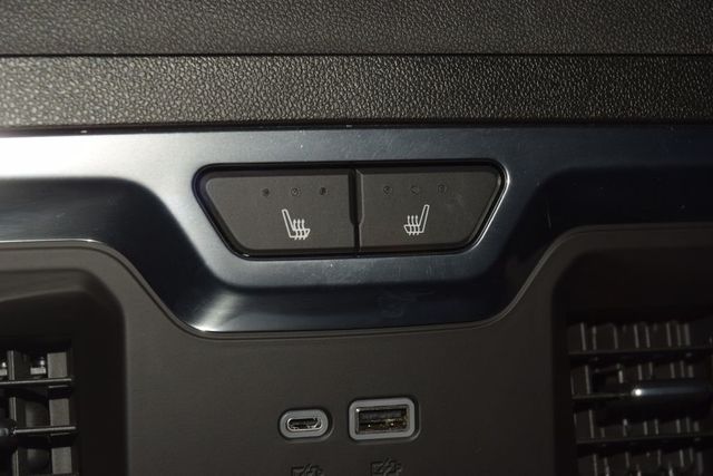 2024 Chevrolet Silverado 1500 4WD Crew Cab 147" High Country - 22996961 - 44