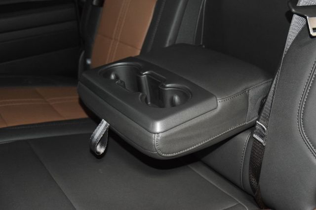 2024 Chevrolet Silverado 1500 4WD Crew Cab 147" High Country - 22996961 - 45