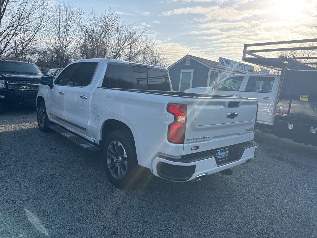 2024 Chevrolet Silverado 1500 4WD Crew Cab 147" High Country - 22996961 - 4