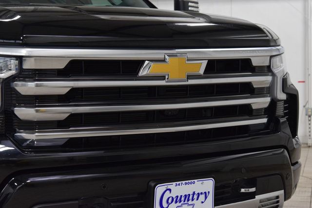 2024 Chevrolet Silverado 1500 4WD Crew Cab 147" High Country - 23013364 - 10