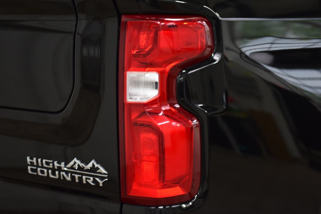 2024 Chevrolet Silverado 1500 4WD Crew Cab 147" High Country - 23013364 - 18