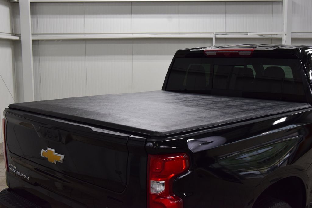2024 Chevrolet Silverado 1500 4WD Crew Cab 147" High Country - 23013364 - 26
