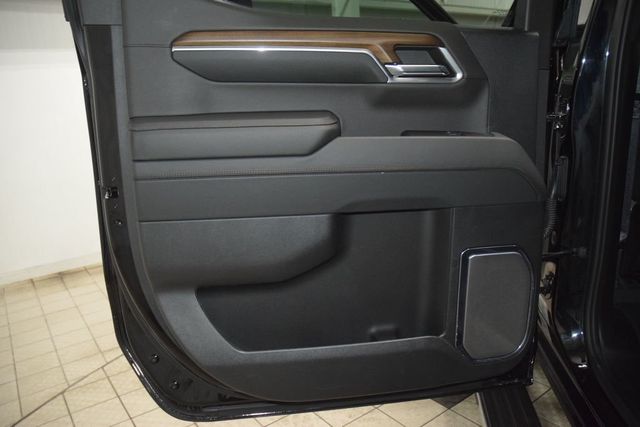 2024 Chevrolet Silverado 1500 4WD Crew Cab 147" High Country - 23013364 - 44
