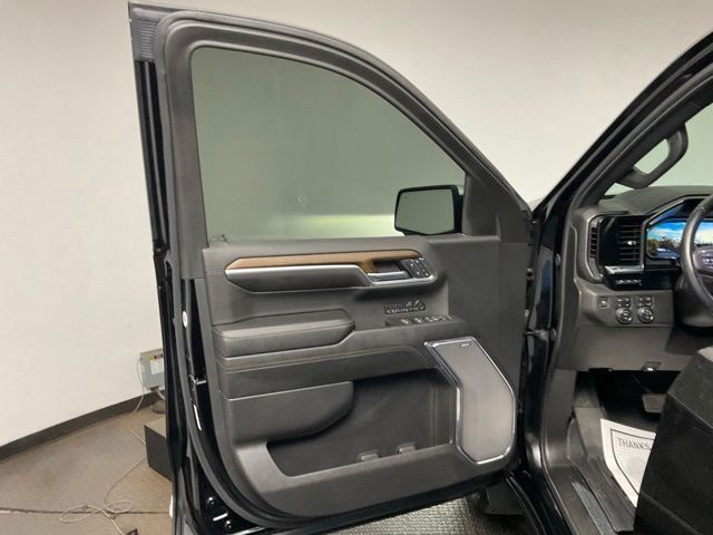 2024 Chevrolet Silverado 1500 4WD Crew Cab 147" High Country - 23029365 - 11