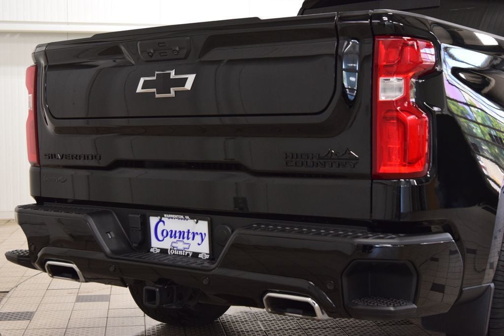 2024 Chevrolet Silverado 1500 4WD Crew Cab 147" High Country - 23029365 - 22