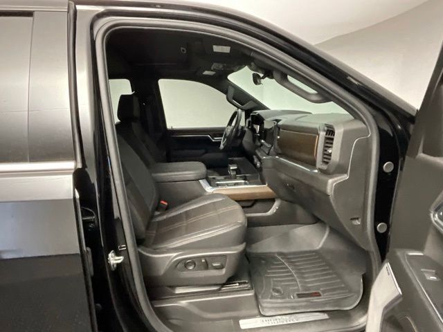 2024 Chevrolet Silverado 1500 4WD Crew Cab 147" High Country - 23029365 - 22