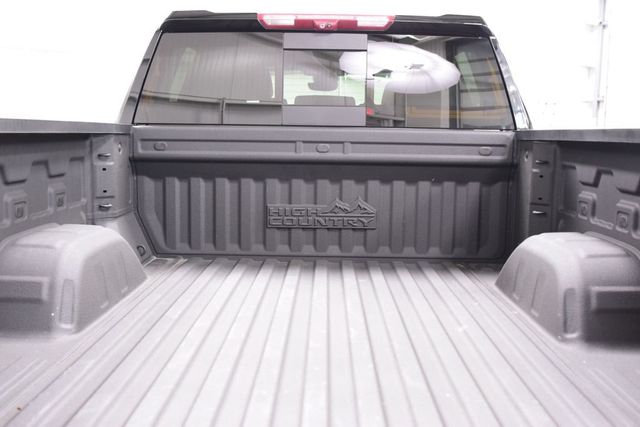 2024 Chevrolet Silverado 1500 4WD Crew Cab 147" High Country - 23029365 - 26