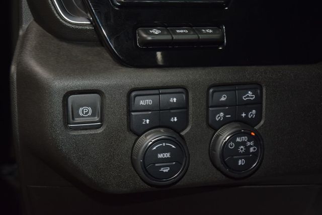 2024 Chevrolet Silverado 1500 4WD Crew Cab 147" High Country - 23029365 - 36