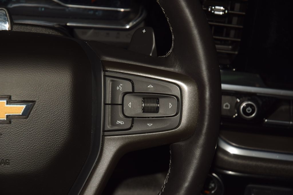2024 Chevrolet Silverado 1500 4WD Crew Cab 147" High Country - 23029365 - 40