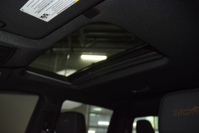 2024 Chevrolet Silverado 1500 4WD Crew Cab 147" High Country - 23029365 - 53