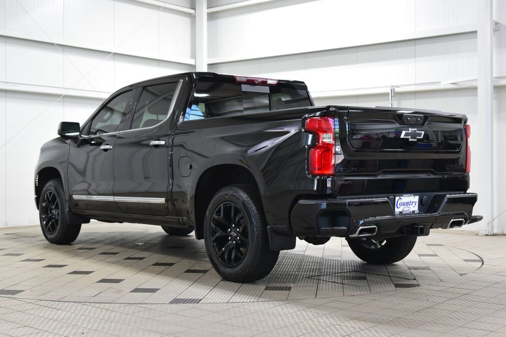 2024 Chevrolet Silverado 1500 4WD Crew Cab 147" High Country - 23029365 - 5