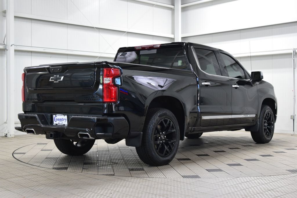 2024 Chevrolet Silverado 1500 4WD Crew Cab 147" High Country - 23029365 - 7