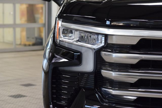 2024 Chevrolet Silverado 1500 4WD Crew Cab 147" High Country - 23041635 - 11