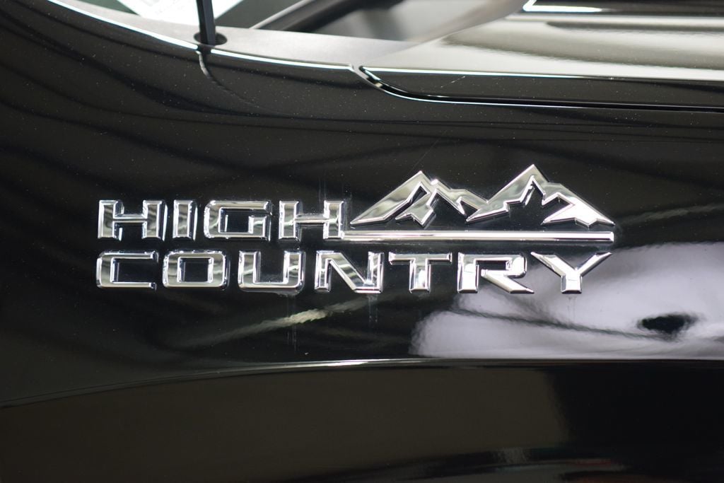 2024 Chevrolet Silverado 1500 4WD Crew Cab 147" High Country - 23041635 - 15