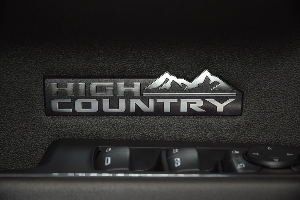 2024 Chevrolet Silverado 1500 4WD Crew Cab 147" High Country - 23041635 - 52