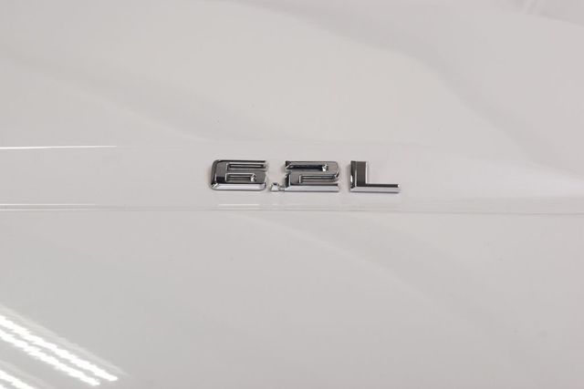 2024 Chevrolet Silverado 1500 4WD Crew Cab 147" High Country - 23049180 - 15