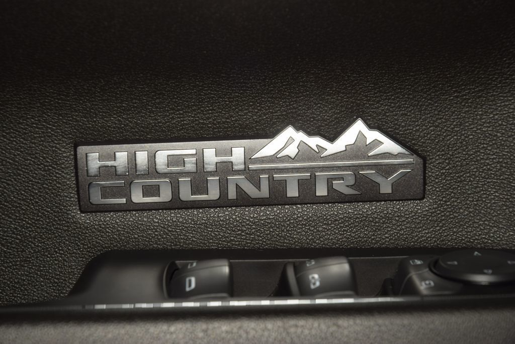 2024 Chevrolet Silverado 1500 4WD Crew Cab 147" High Country - 23049180 - 53