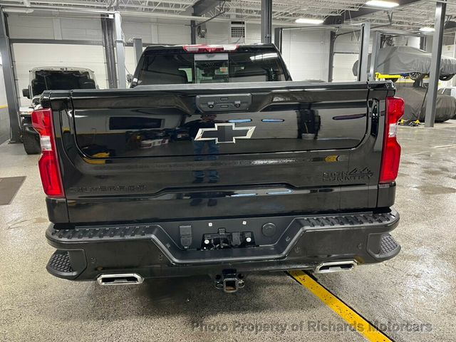 2024 Chevrolet Silverado 1500 4WD Crew Cab 147" High Country - 22942666 - 3