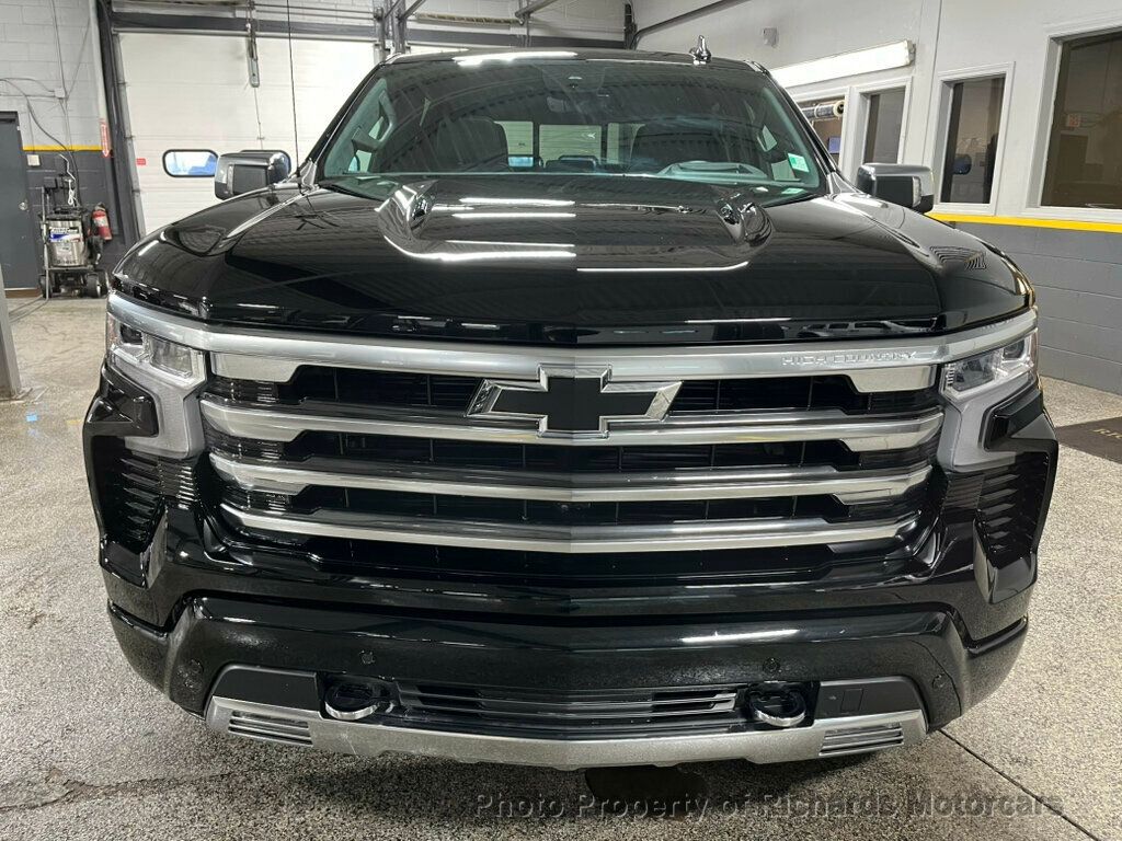 2024 Chevrolet Silverado 1500 4WD Crew Cab 147" High Country - 22942666 - 8