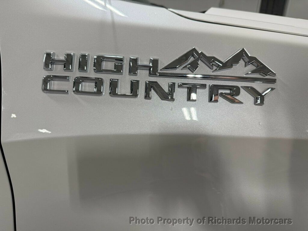 2024 Chevrolet Silverado 1500 4WD Crew Cab 147" High Country - 22994065 - 9