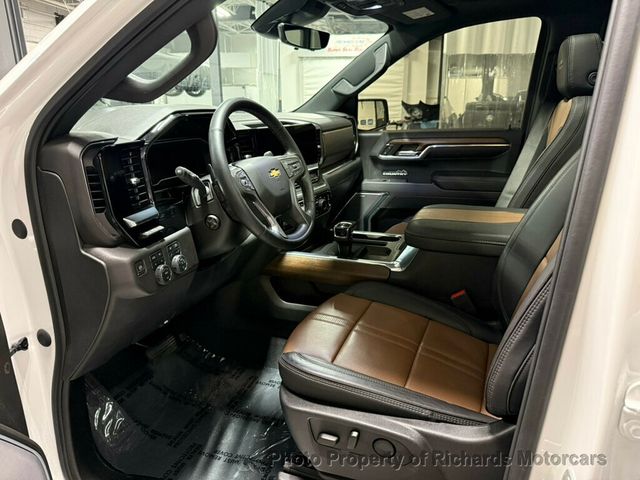 2024 Chevrolet Silverado 1500 4WD Crew Cab 147" High Country - 22994065 - 13
