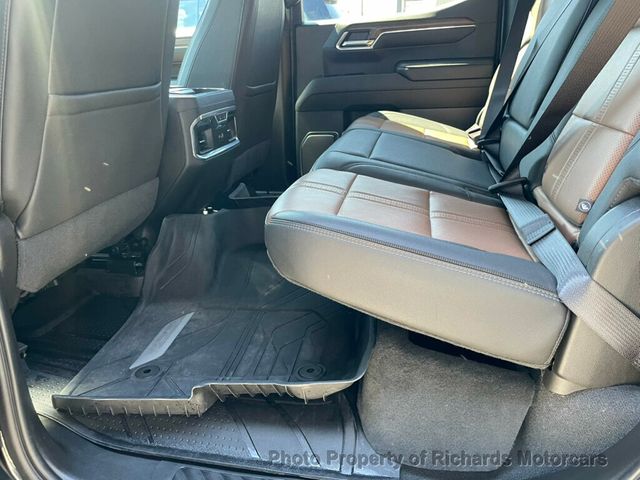 2024 Chevrolet Silverado 1500 4WD Crew Cab 147" High Country - 23009540 - 19