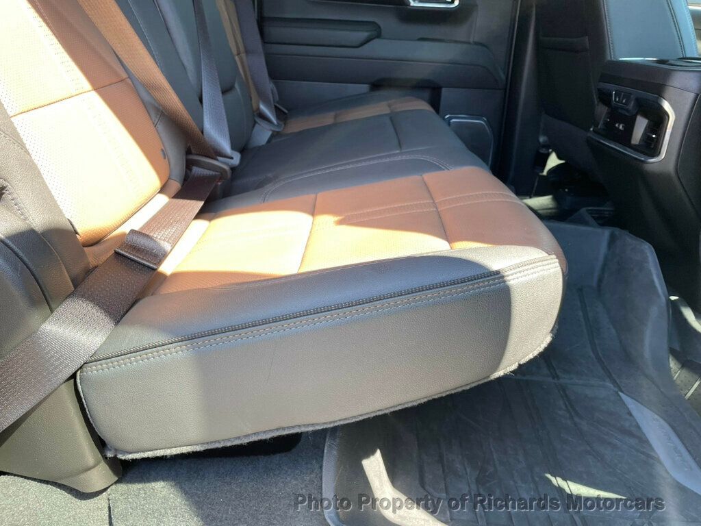 2024 Chevrolet Silverado 1500 4WD Crew Cab 147" High Country - 23009540 - 22
