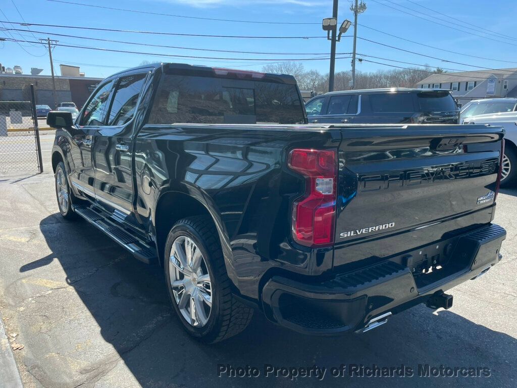 2024 Chevrolet Silverado 1500 4WD Crew Cab 147" High Country - 23009540 - 5