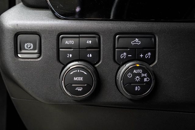 2024 Chevrolet Silverado 1500 4WD Crew Cab 147" LT Trail Boss - 23067138 - 36