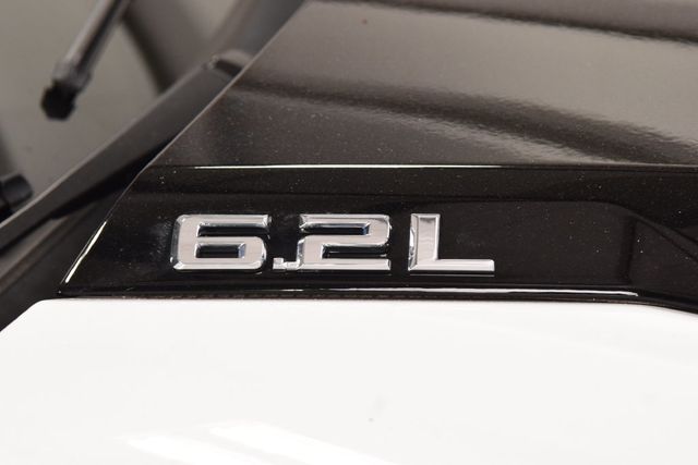 2024 Chevrolet Silverado 1500 4WD Crew Cab 147" LT Trail Boss - 23075608 - 17