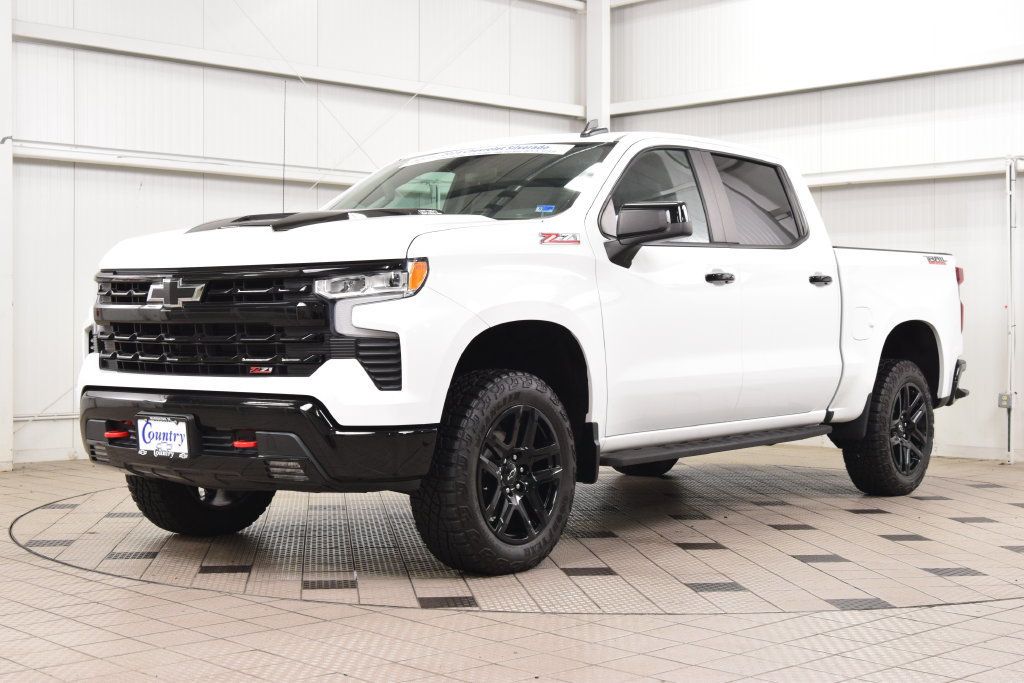 2024 Chevrolet Silverado 1500 4WD Crew Cab 147" LT Trail Boss - 23075608 - 2