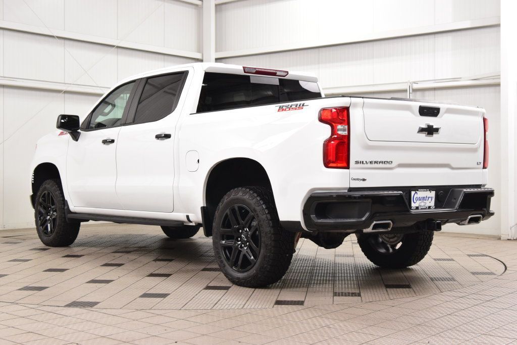 2024 Chevrolet Silverado 1500 4WD Crew Cab 147" LT Trail Boss - 23075608 - 5