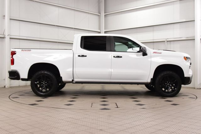 2024 Chevrolet Silverado 1500 4WD Crew Cab 147" LT Trail Boss - 23075608 - 8