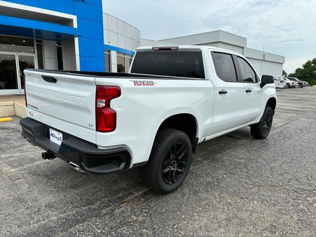 2024 Chevrolet Silverado 1500 4WD Crew Cab 147" LT Trail Boss - 23057612 - 10