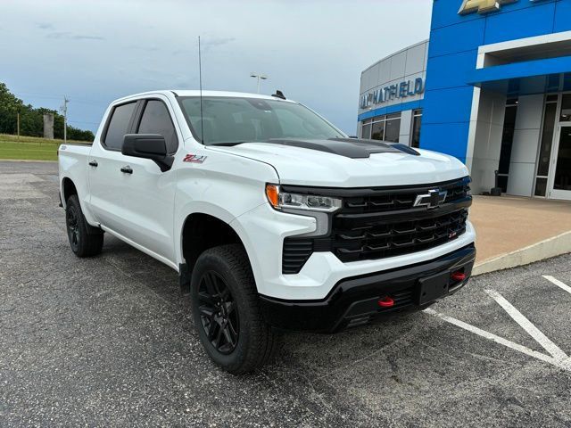 2024 Chevrolet Silverado 1500 4WD Crew Cab 147" LT Trail Boss - 23057612 - 4