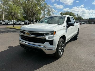 2024 Chevrolet Silverado 1500 - 1GCPDKEK0RZ267432