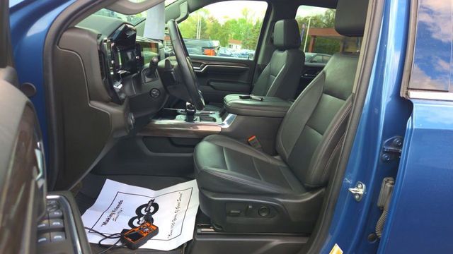 2024 Chevrolet Silverado 1500 4WD Crew Cab 147" LTZ - 23025939 - 9