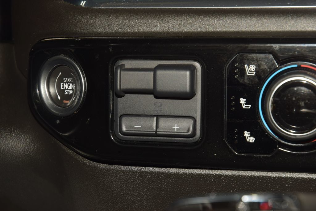 2024 Chevrolet Silverado 1500 4WD Crew Cab 147" LTZ - 23025939 - 33
