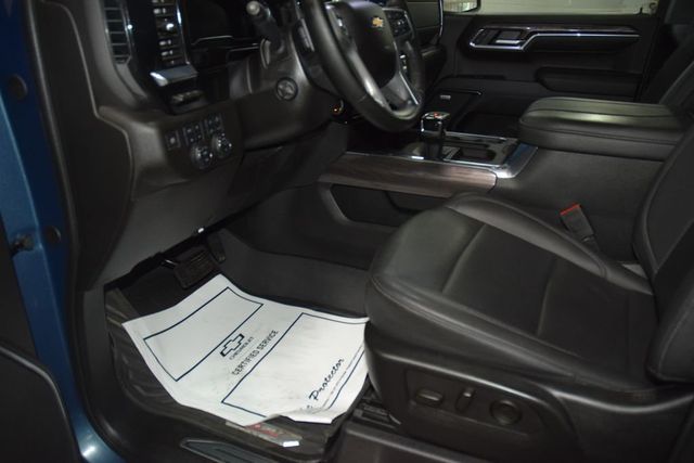 2024 Chevrolet Silverado 1500 4WD Crew Cab 147" LTZ - 23025939 - 39