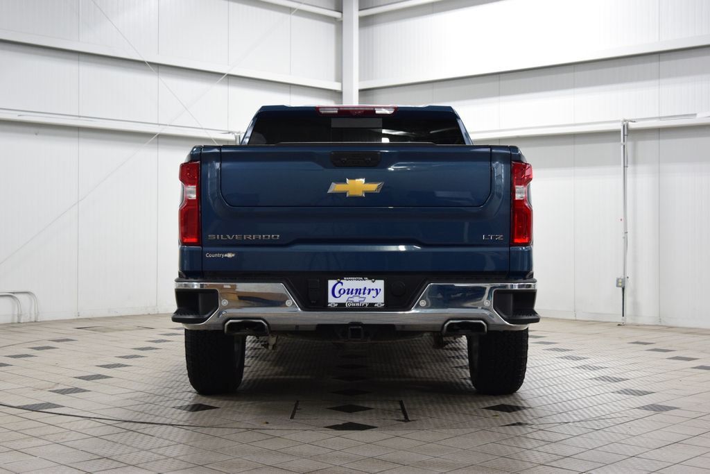 2024 Chevrolet Silverado 1500 4WD Crew Cab 147" LTZ - 23025939 - 6