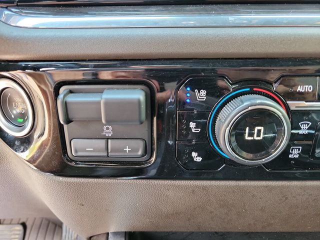 2024 Chevrolet Silverado 1500 4WD Crew Cab 147" LTZ - 22908730 - 13