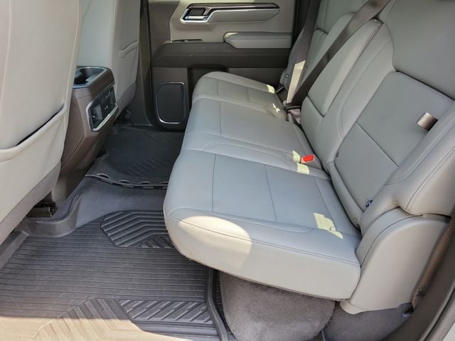 2024 Chevrolet Silverado 1500 4WD Crew Cab 147" LTZ - 22908730 - 7