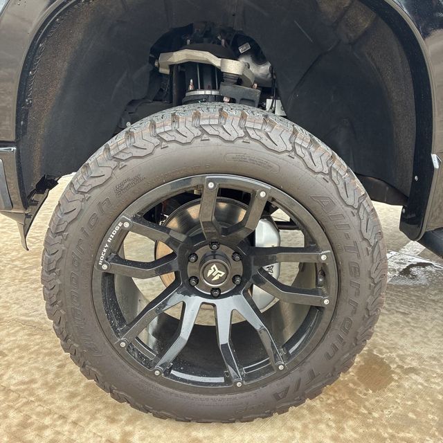 2024 Chevrolet Silverado 1500 4WD Crew Cab 147" RST - 23025122 - 12