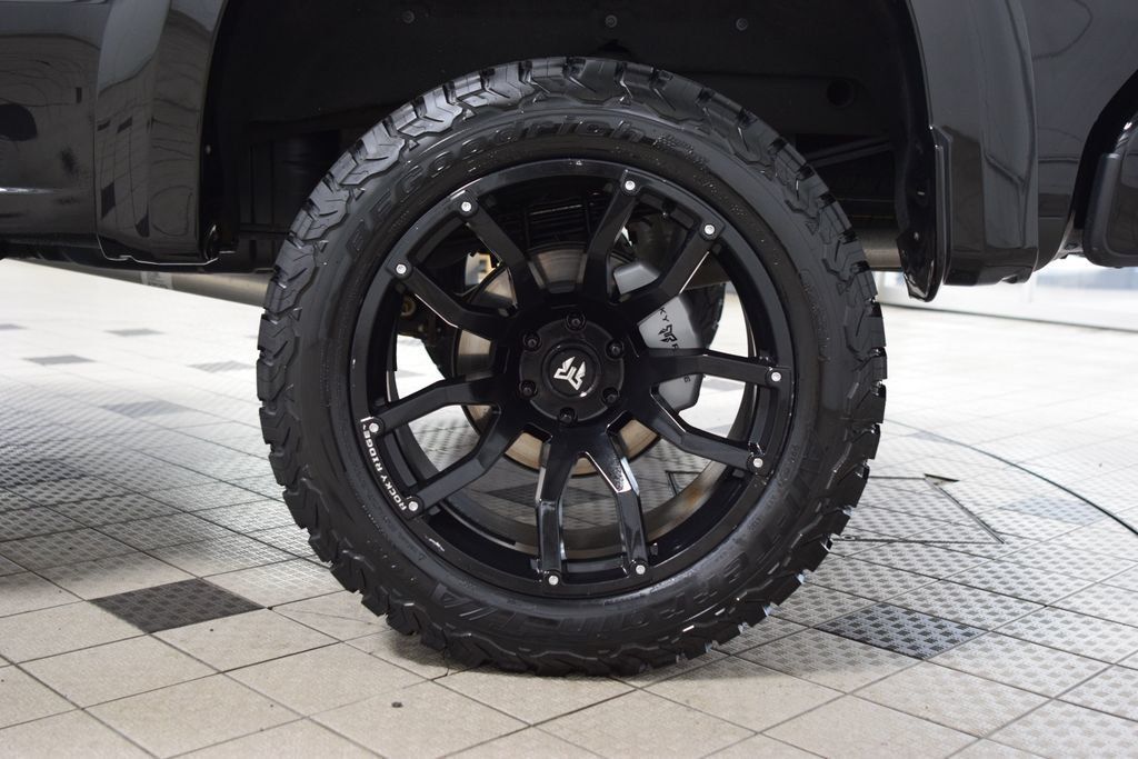 2024 Chevrolet Silverado 1500 4WD Crew Cab 147" RST - 23025122 - 28