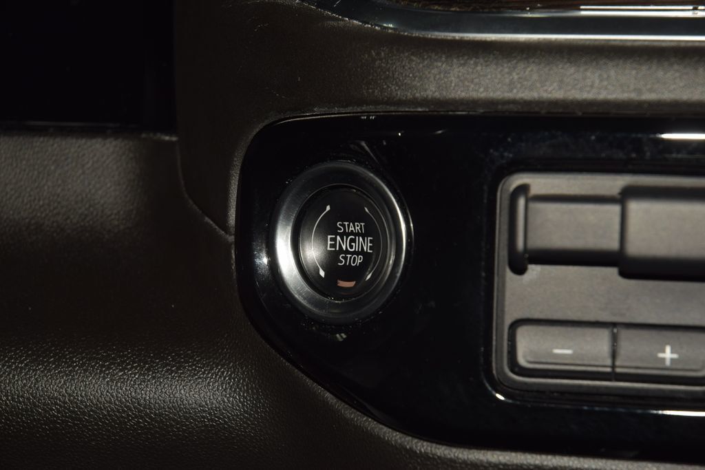 2024 Chevrolet Silverado 1500 4WD Crew Cab 147" RST - 23025122 - 36