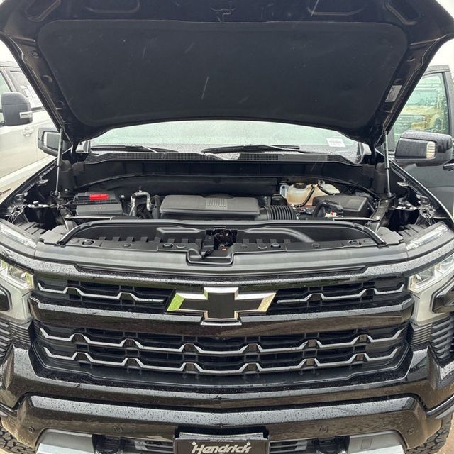 2024 Chevrolet Silverado 1500 4WD Crew Cab 147" RST - 23025122 - 8