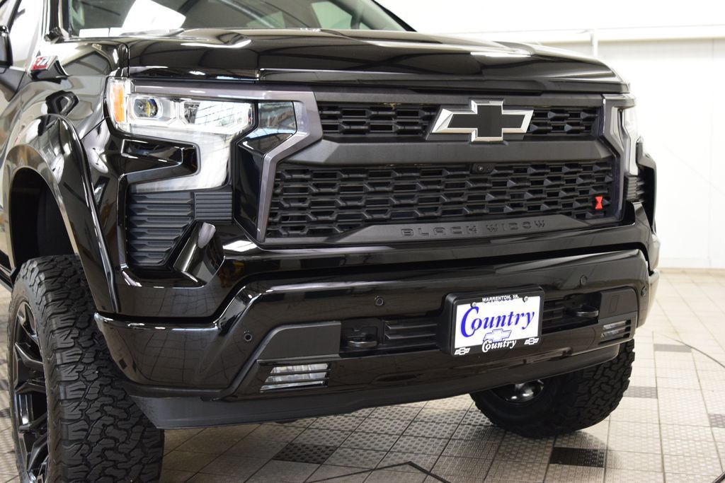 2024 Chevrolet Silverado 1500 4WD Crew Cab 147" RST - 23031639 - 10