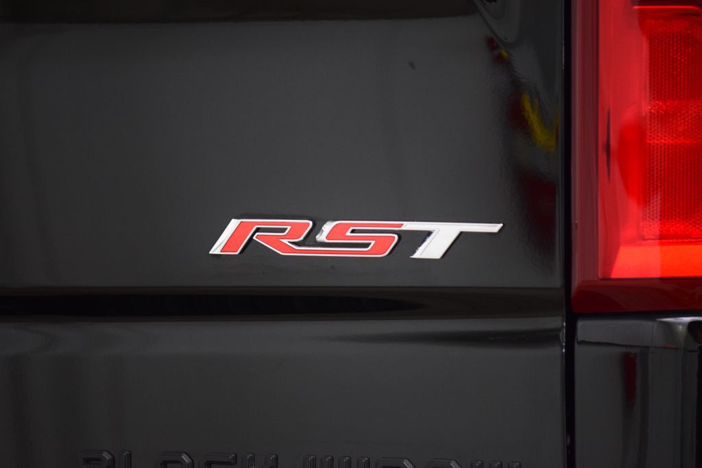 2024 Chevrolet Silverado 1500 4WD Crew Cab 147" RST - 23031639 - 25