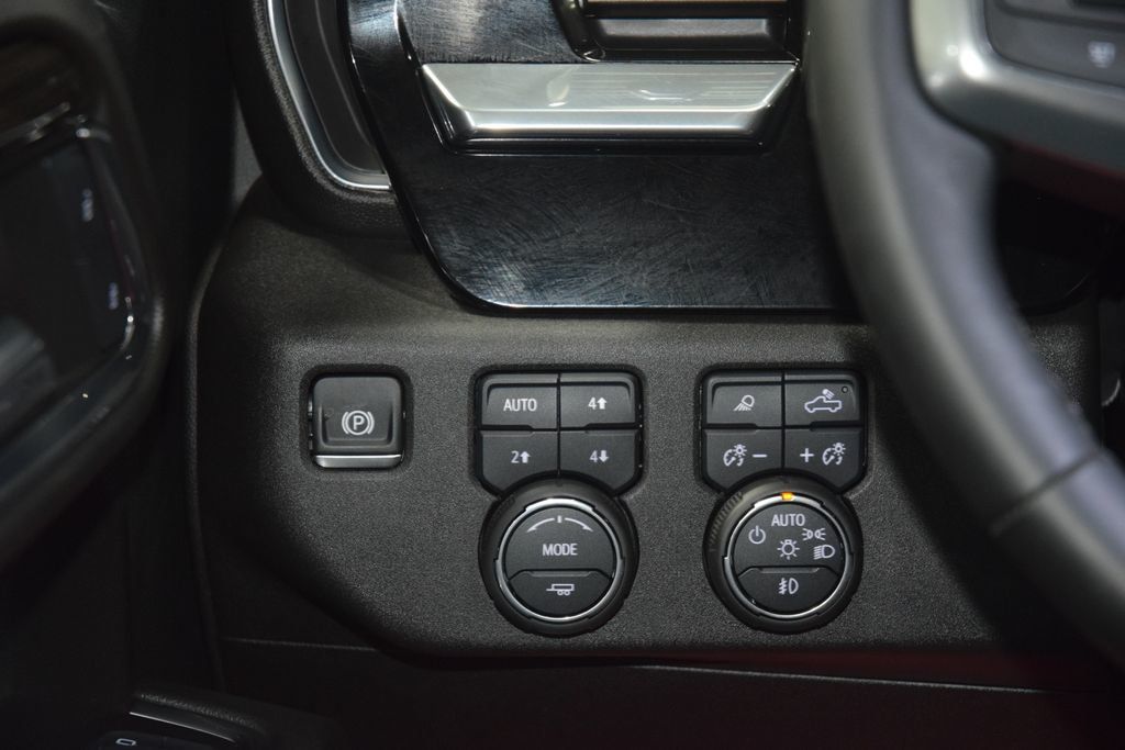 2024 Chevrolet Silverado 1500 4WD Crew Cab 147" RST - 23031639 - 36
